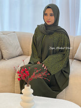 Load image into Gallery viewer, abaya-luxury abaya-Dubai abaya-open abaya-green abaya